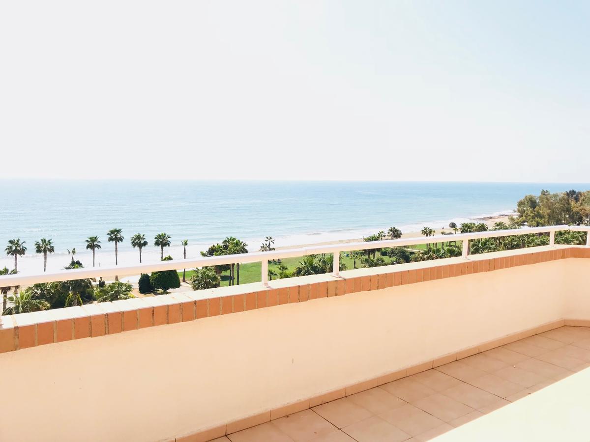 Апартаменты Aticos Deluxe Marina Dor Оропеса-дель-Мар Экстерьер фото