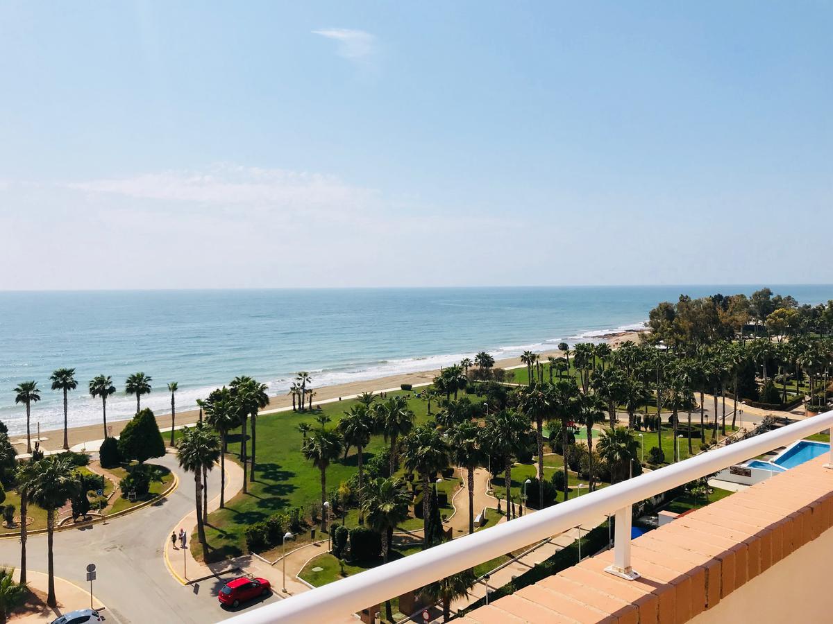 Апартаменты Aticos Deluxe Marina Dor Оропеса-дель-Мар Экстерьер фото